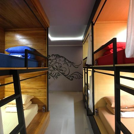 Dong Paloh Hostel Munduk Eksteriør billede